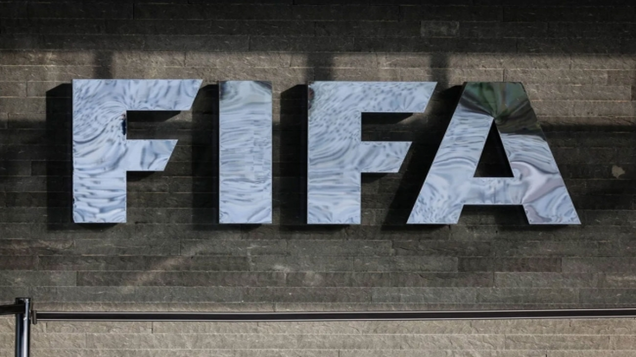 فيفا: تعلن دخول لوائح جديدة لانتقالات اللاعبين حيز التنفيذ 2027